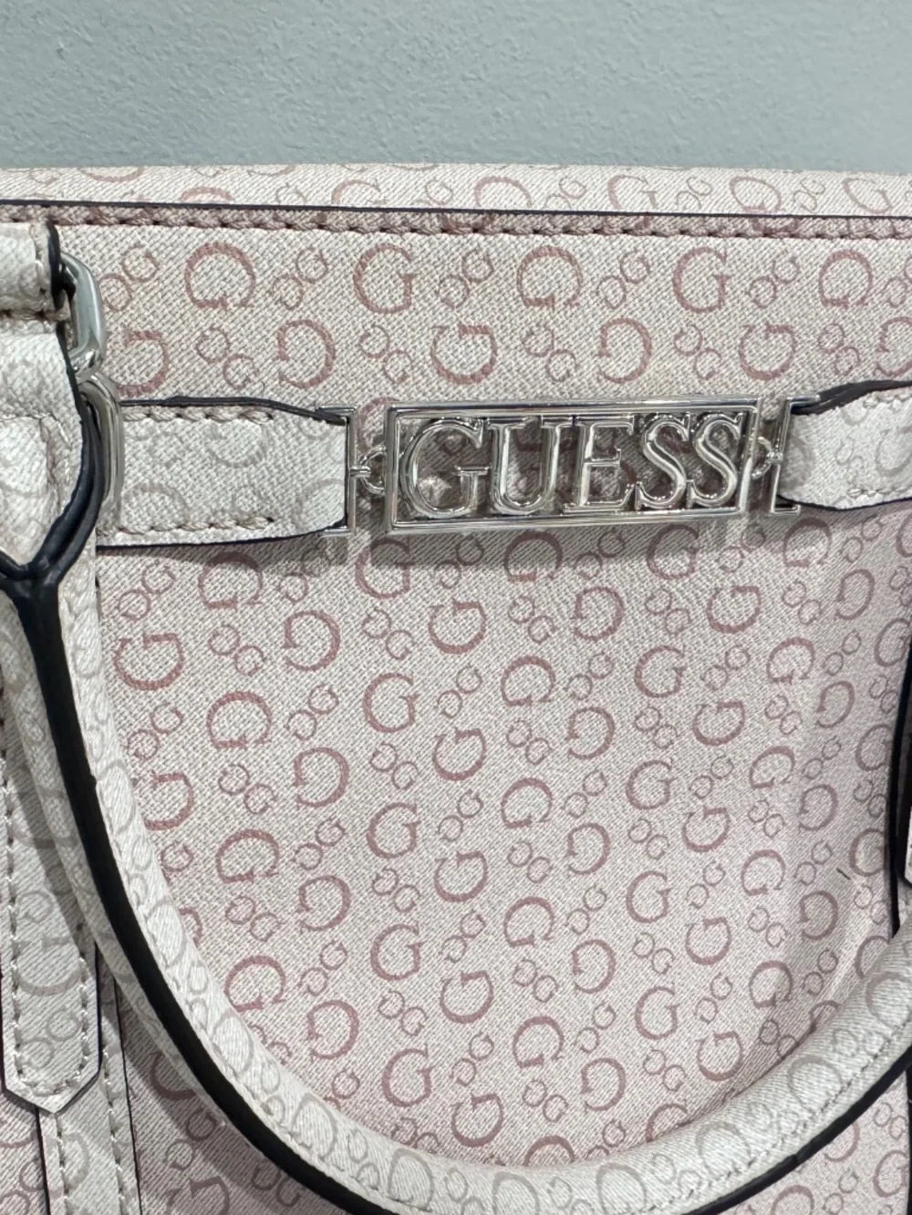 GUESS Women’s Pink Monogram Satchel Tote Handbag Crossbody Strap NWOT